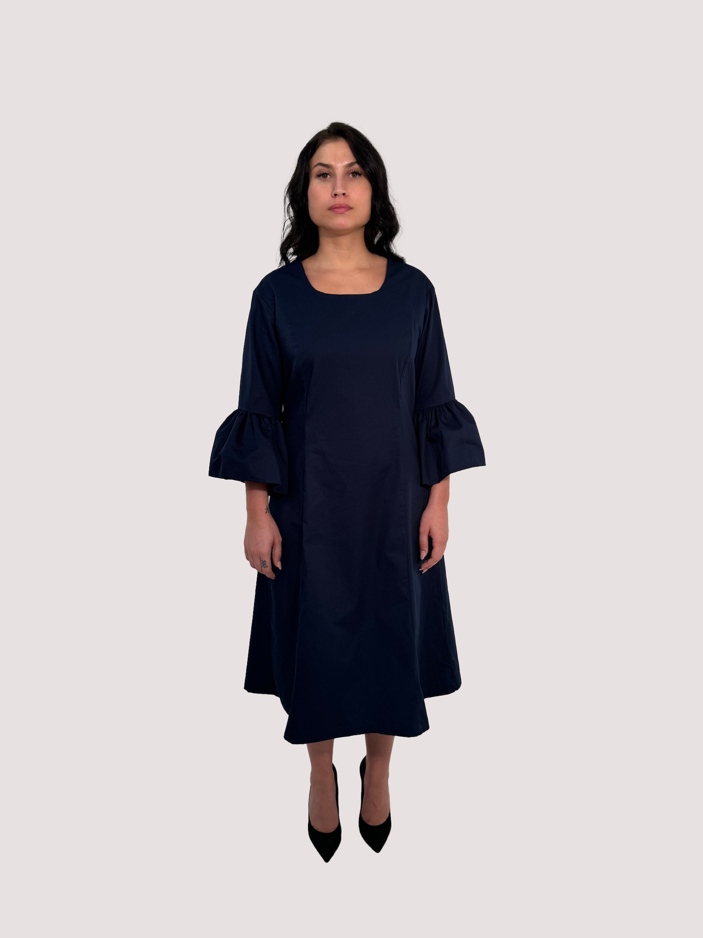 Kleid mit gerüschtem Ärmelabschluss