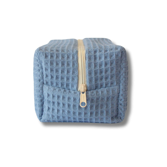 Beautybag/Kosmetiktasche aus Waffelpique in Taubenblau handgefertigte Kosmetiktasche, stilvolles  Design, perfekte Aufbewahrung für die  Handtasche, langlebig, praktischer Organizer für Kosmetikartikel