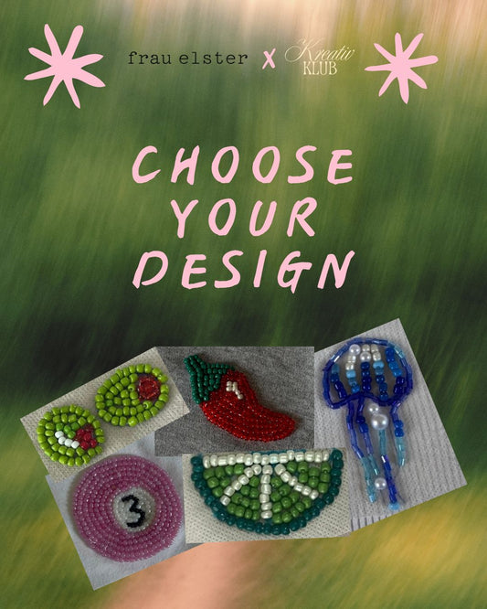 Perlenstickerei im Café Frau Elster