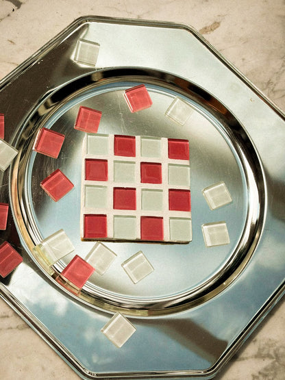 TILE BY TILE im Café Frau Elster
